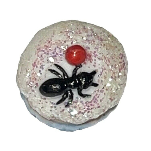 Cooking Club Of America Porcelain Picnic Basket Trinket Box with Cupcake & COA - Picture 8 of 15